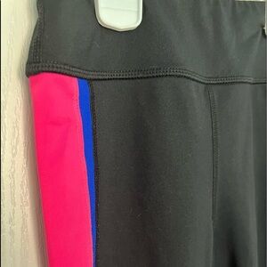 Zella Capris, size 8-10, good condition